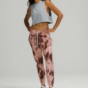 Lululemon Warm Down Jogger in Marble Dye SIZE 2